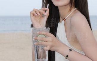 潜入八卦世界，178吃瓜网的传送门等着你来探险！