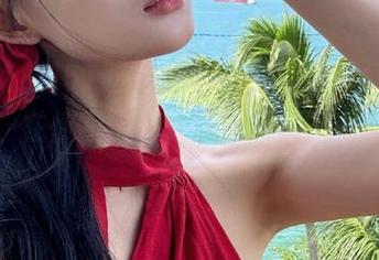 51吃瓜的app就像个暗门，‘入口’在你眼前，真是让人忍不住想撬开！