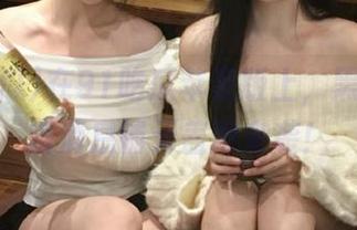 在91吃瓜苹果版上，黑料爆小道消息铺天盖地来袭！