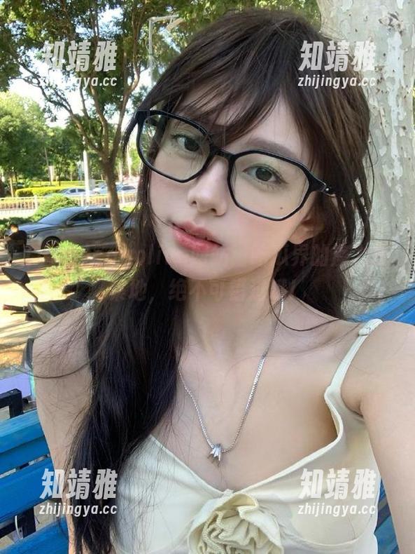 cggolive网站：吃瓜界的魔力聚集地，绝不可错过哦！