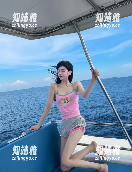 cgg官网：黑料速递，让你吃瓜吃得爽到飞起！
