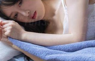 下载“fuli33.lv”，你的夜晚再也不孤单！谁说瓜棚里没有趣事？