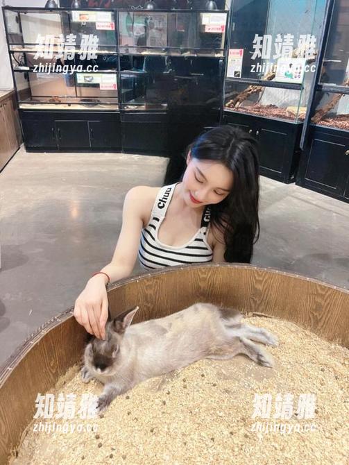 hlw.bet在线，争议不断，就是这么麻辣！你还敢舔屏吗？