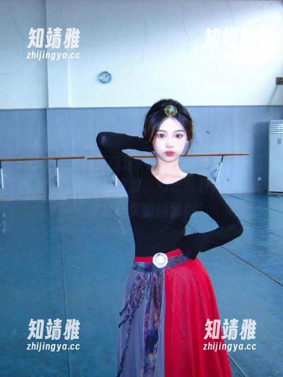 看！“好莱坞黑料正能量”嘴里含着资源、心里藏着八卦，这才是真实的内幕！