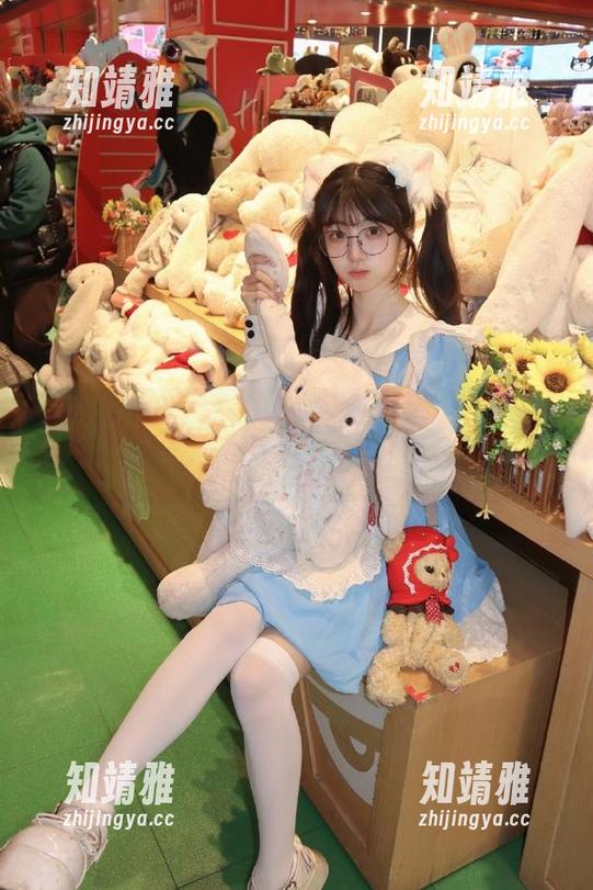娱乐718传送门：一键切换，欢乐面具背后的秘密！