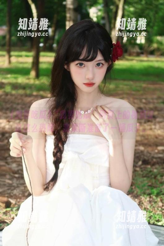 ‘我要吃瓜’网页上的视频讨论这么热闹，我果断准备了一桶瓜子。