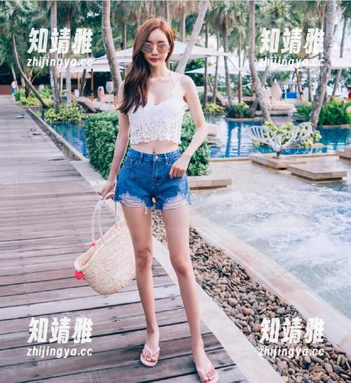 正相同行蹲在“黑料51”，这地址简直是个谜，让我抓狂！