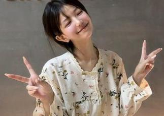 又有更新！黑料吃瓜网带你走进明星老底，人人都知道的大瓜来了！